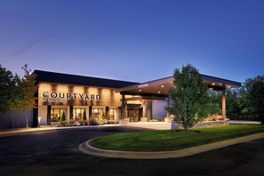 View from property - Courtyard by Marriott Chicago Highland Park/Northbrook (Highland Park)