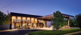 Courtyard by Marriott Chicago Highland Park/Northbrook