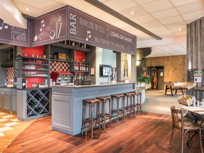 Bar (in der Unterkunft)