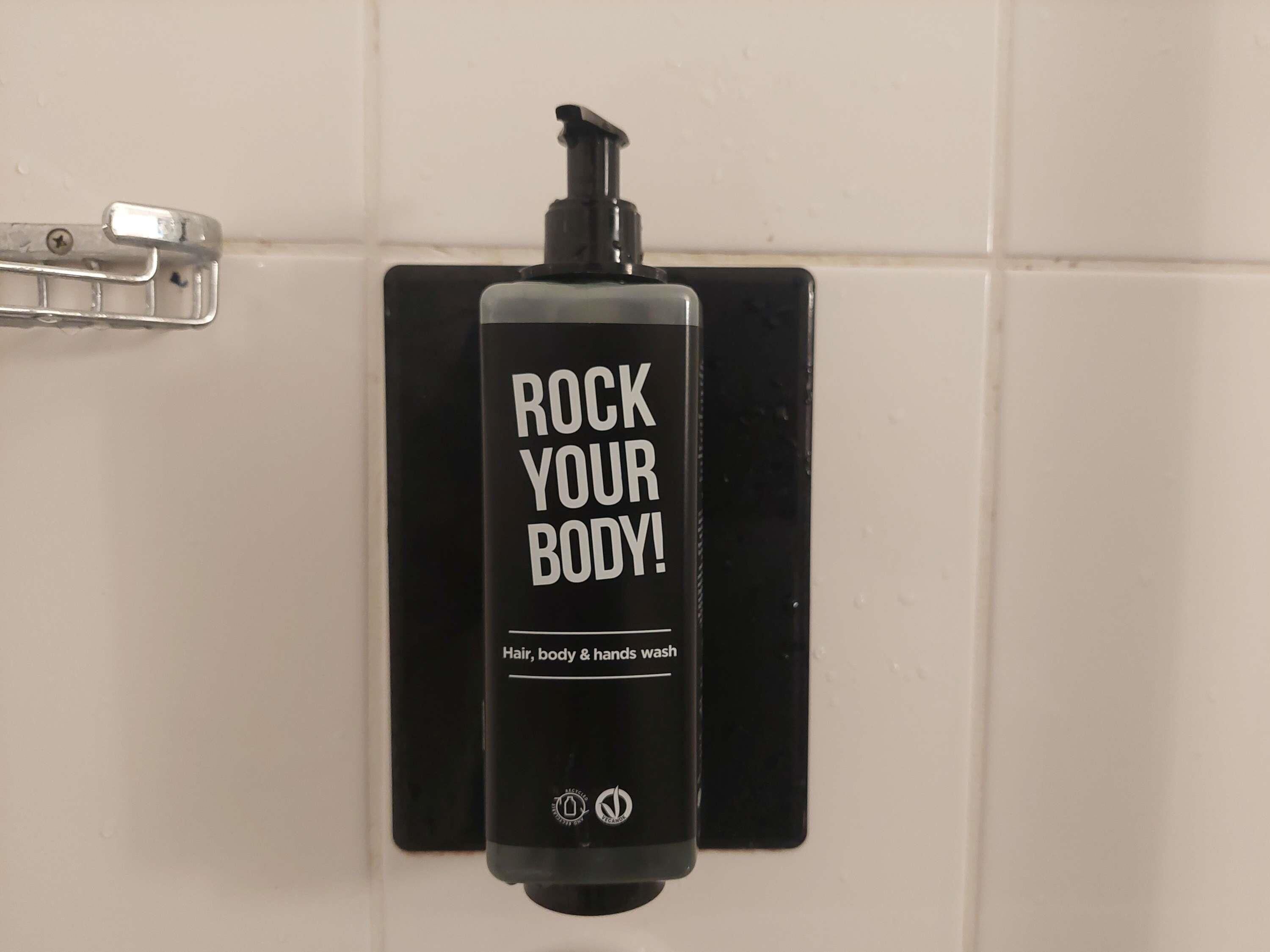 standard room, 1 double bed | hypo-allergenic bedding, in-room safe, desk, free wifi