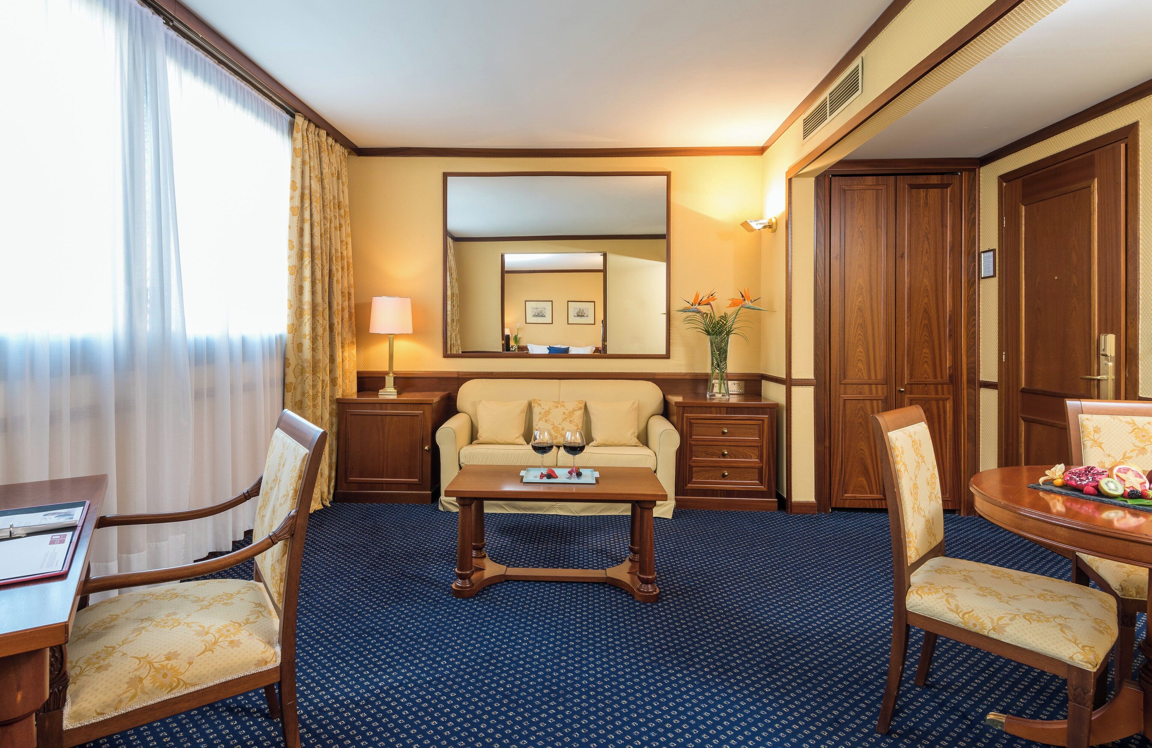 minibar, in-room safe, individually furnished, desk