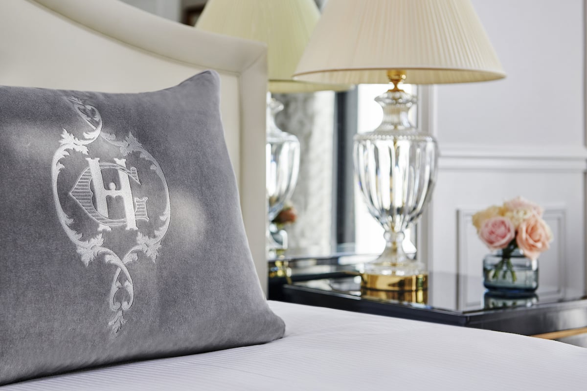 Egyptian cotton sheets, premium bedding, down duvets, pillow-top beds