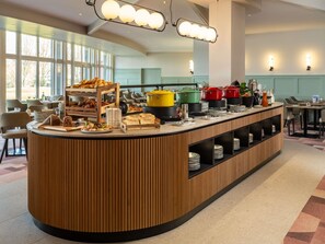 Daily buffet breakfast for a fee