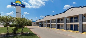 Days Inn by Wyndham Temple