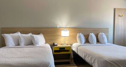 Days Inn by Wyndham Temple