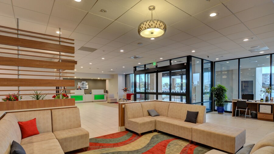 Holiday Inn Salem by IHG
