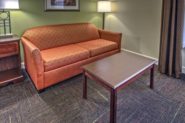 Studio, 1 King Bed with Sofa bed, Non Smoking