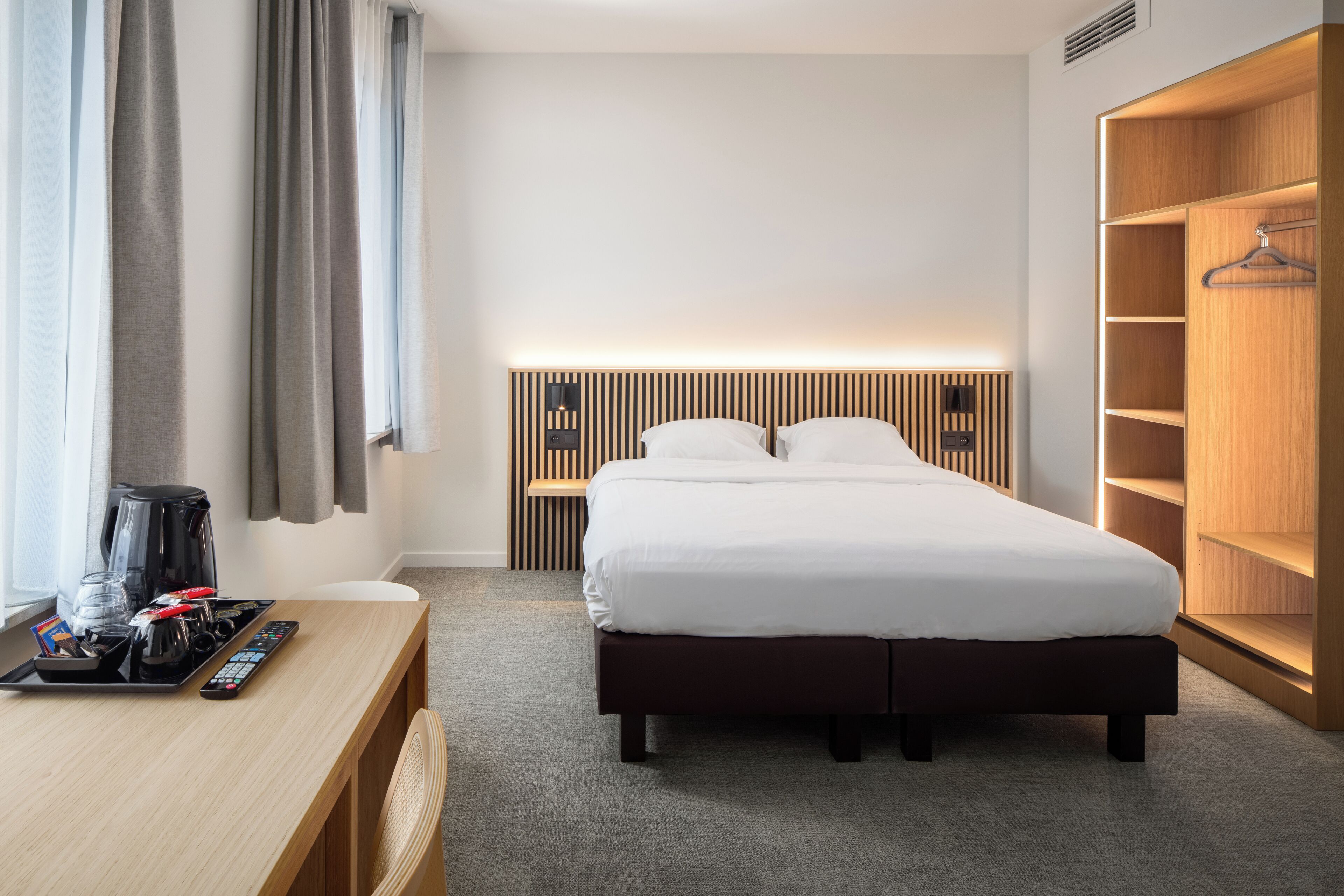 comfort double room | 1 bedroom, hypo-allergenic bedding, in-room safe, desk