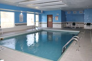 Piscine intérieure