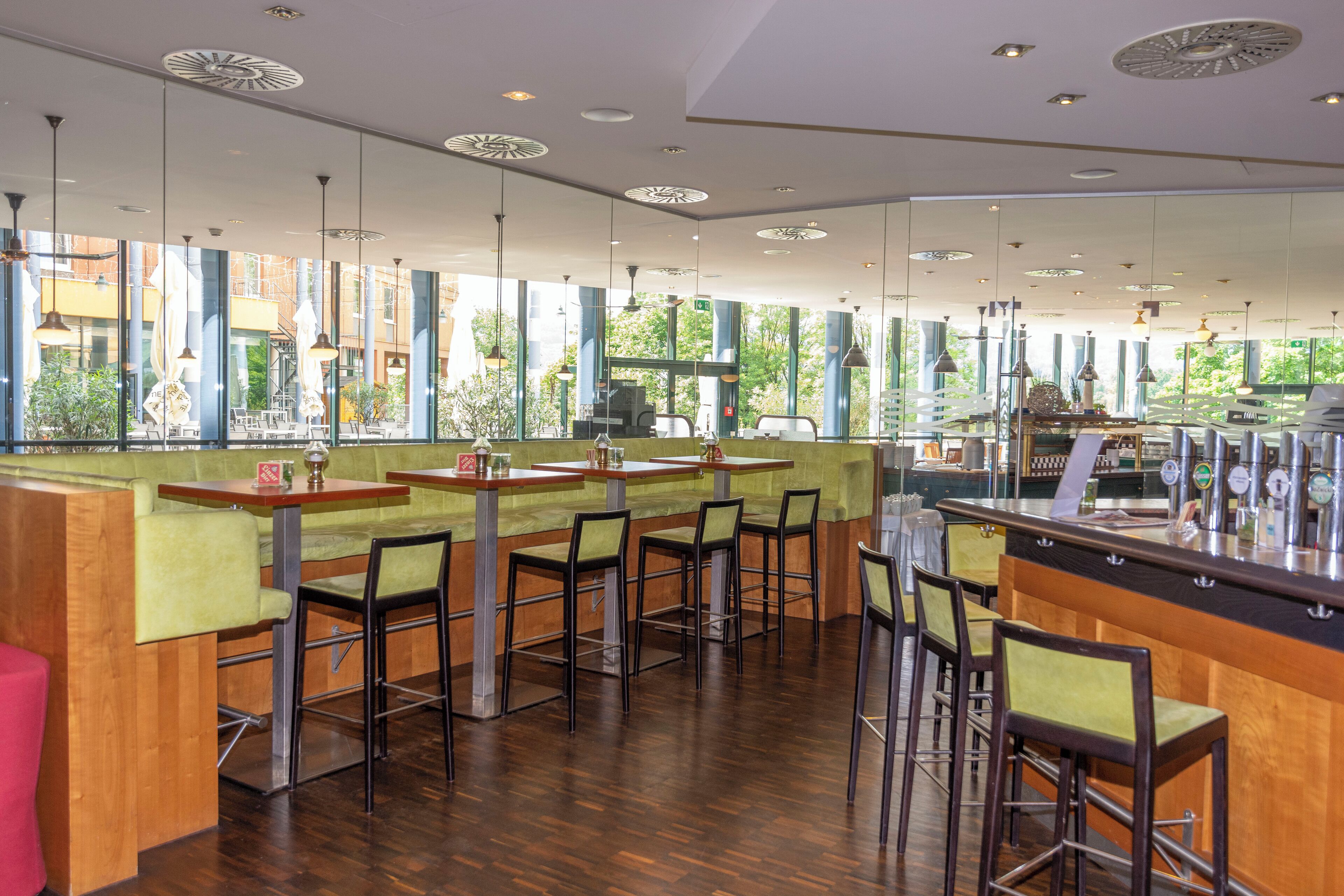 Bar (in der Unterkunft)