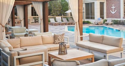 DoubleTree by Hilton Dallas - Market Center