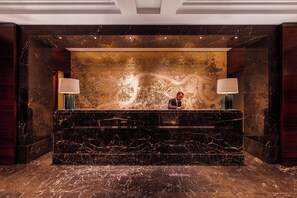 Concierge desk