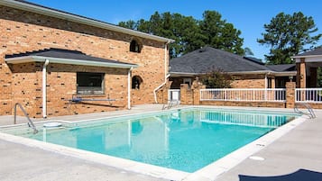 Seasonal outdoor pool