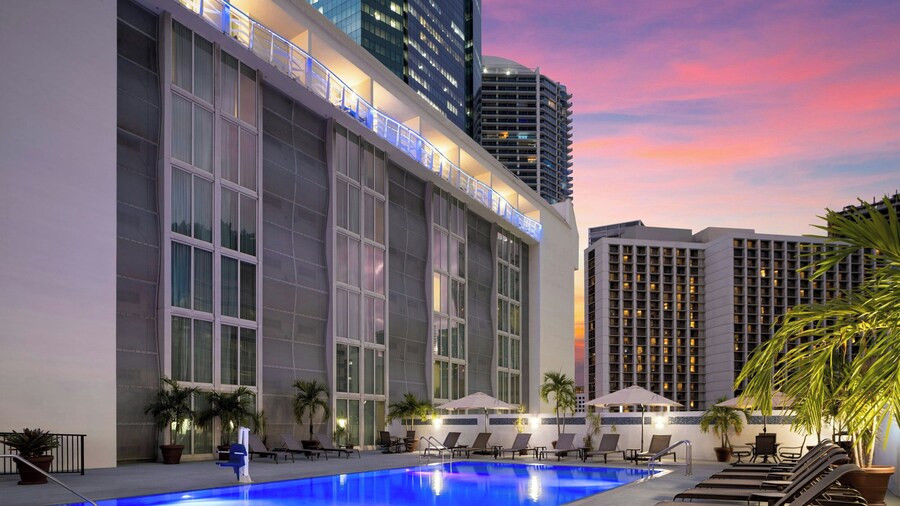 Courtyard by Marriott Miami Downtown