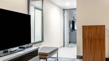 Ropa de cama hipoalergénica, escritorio y cortinas blackout