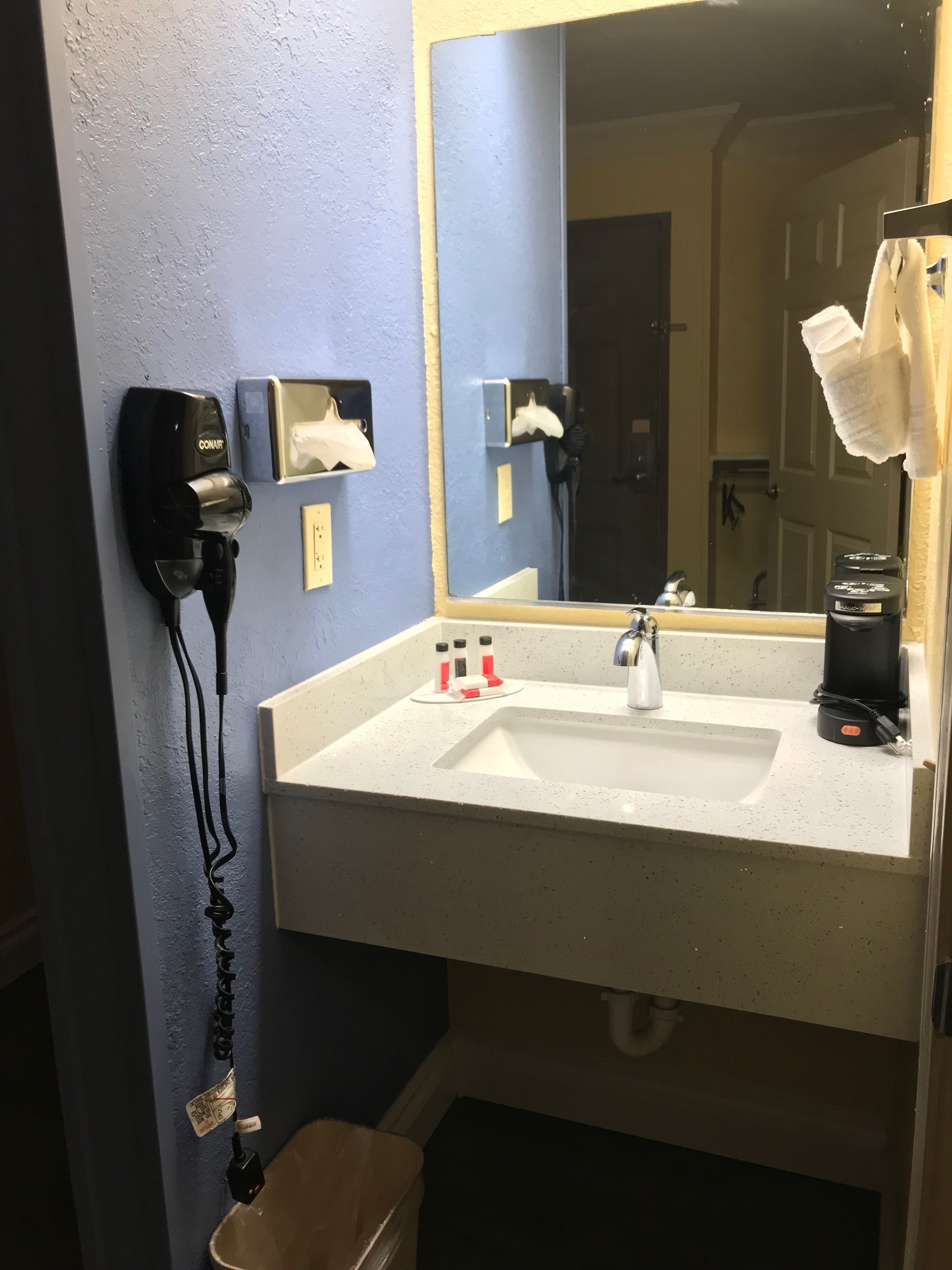 Photo - Days Inn by Wyndham San Antonio Airport