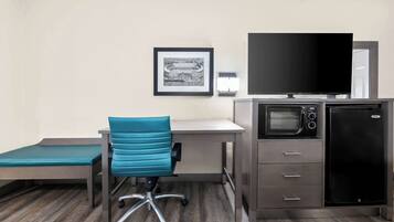 Desk, laptop workspace, soundproofing, iron/ironing board