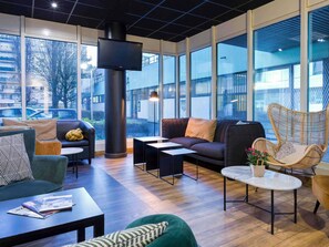 Bar (on property) - ibis Styles Massy Opera Hotel (Massy)