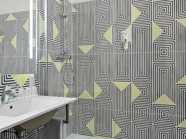 Eco-friendly toiletries, towels - ibis Styles Massy Opera Hotel (Massy)
