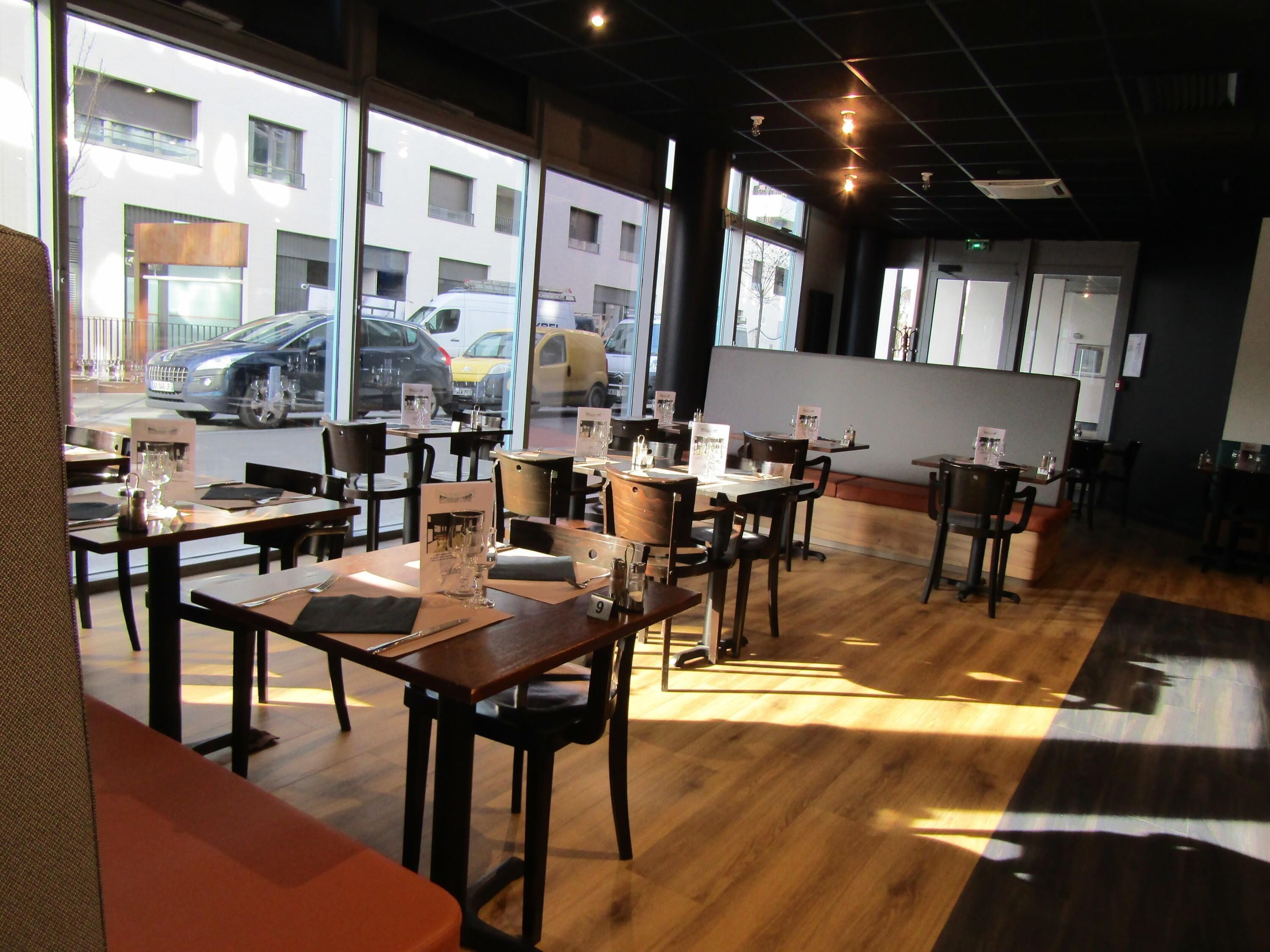 Foto - ibis Styles Massy Opéra