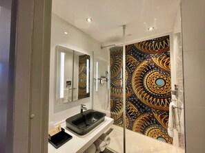 Superior Room, City View | Premium bedding, minibar, in-room safe, blackout drapes