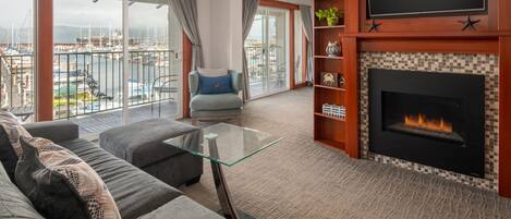 Premium King Suite with Marina View and Twin Balcony- No Pets | Living room | Smart TV