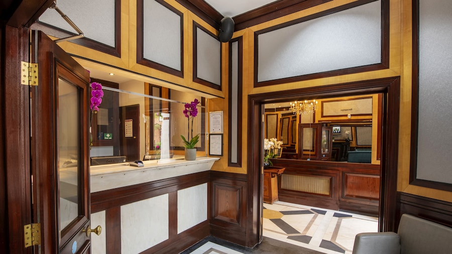Gem Langham Court Hotel