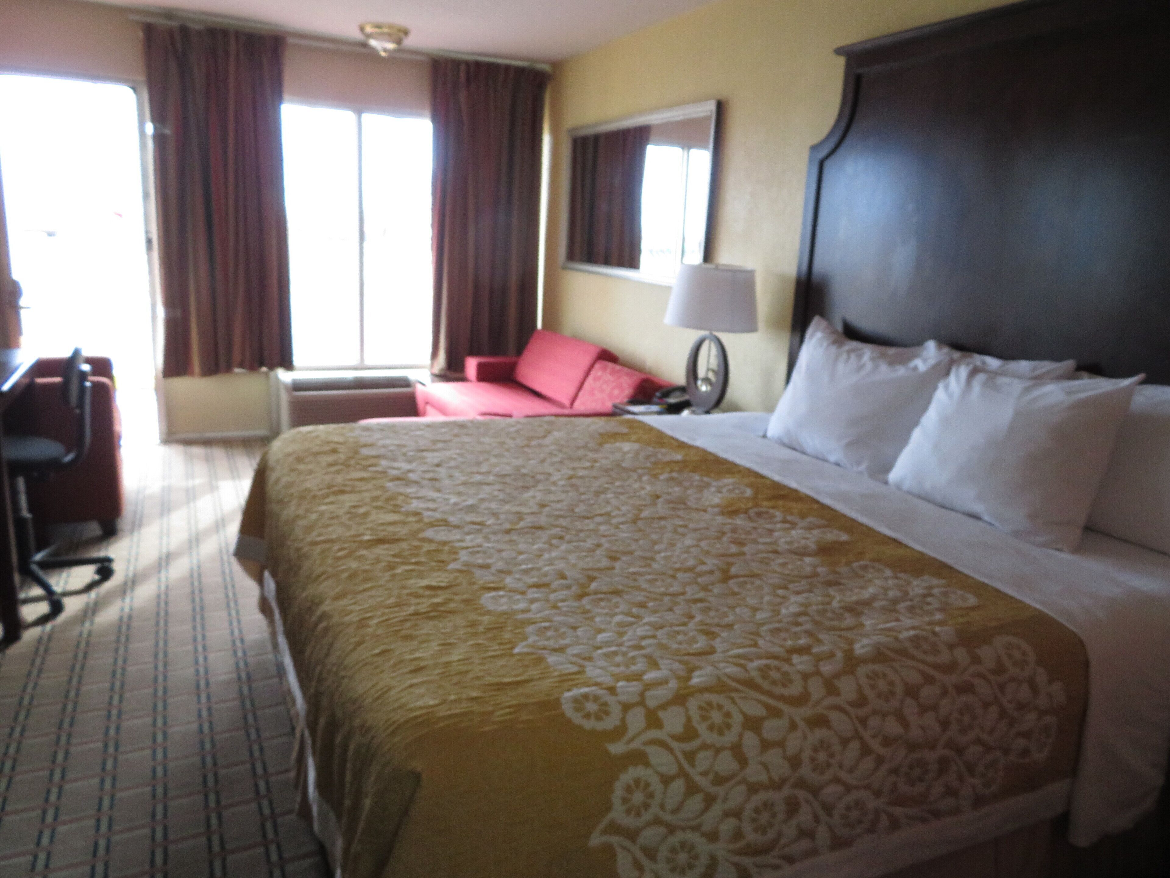 Egyptian cotton sheets, premium bedding, down comforters