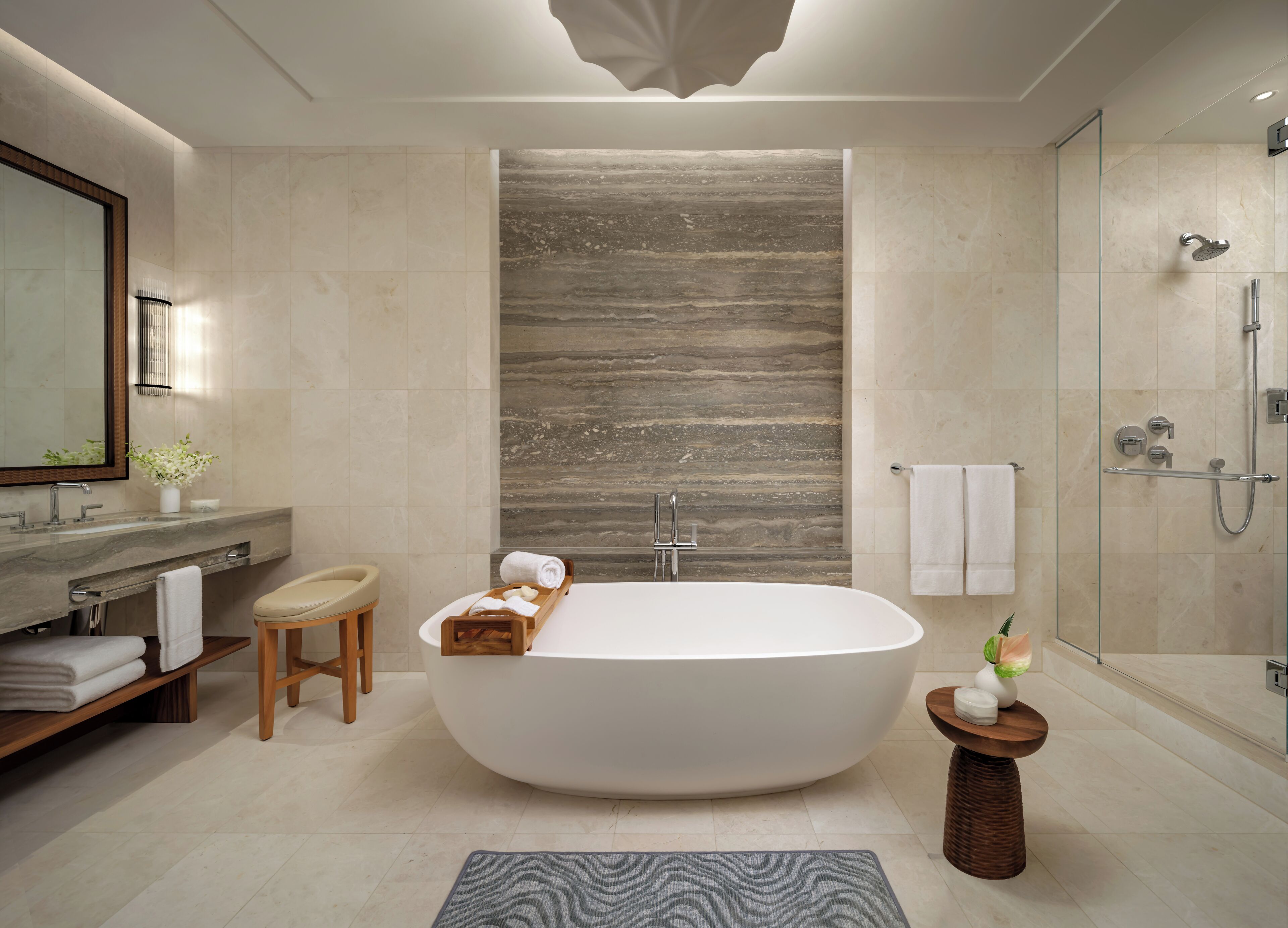 Photo - Halepuna Waikiki by Halekulani - NO RESORT FEE