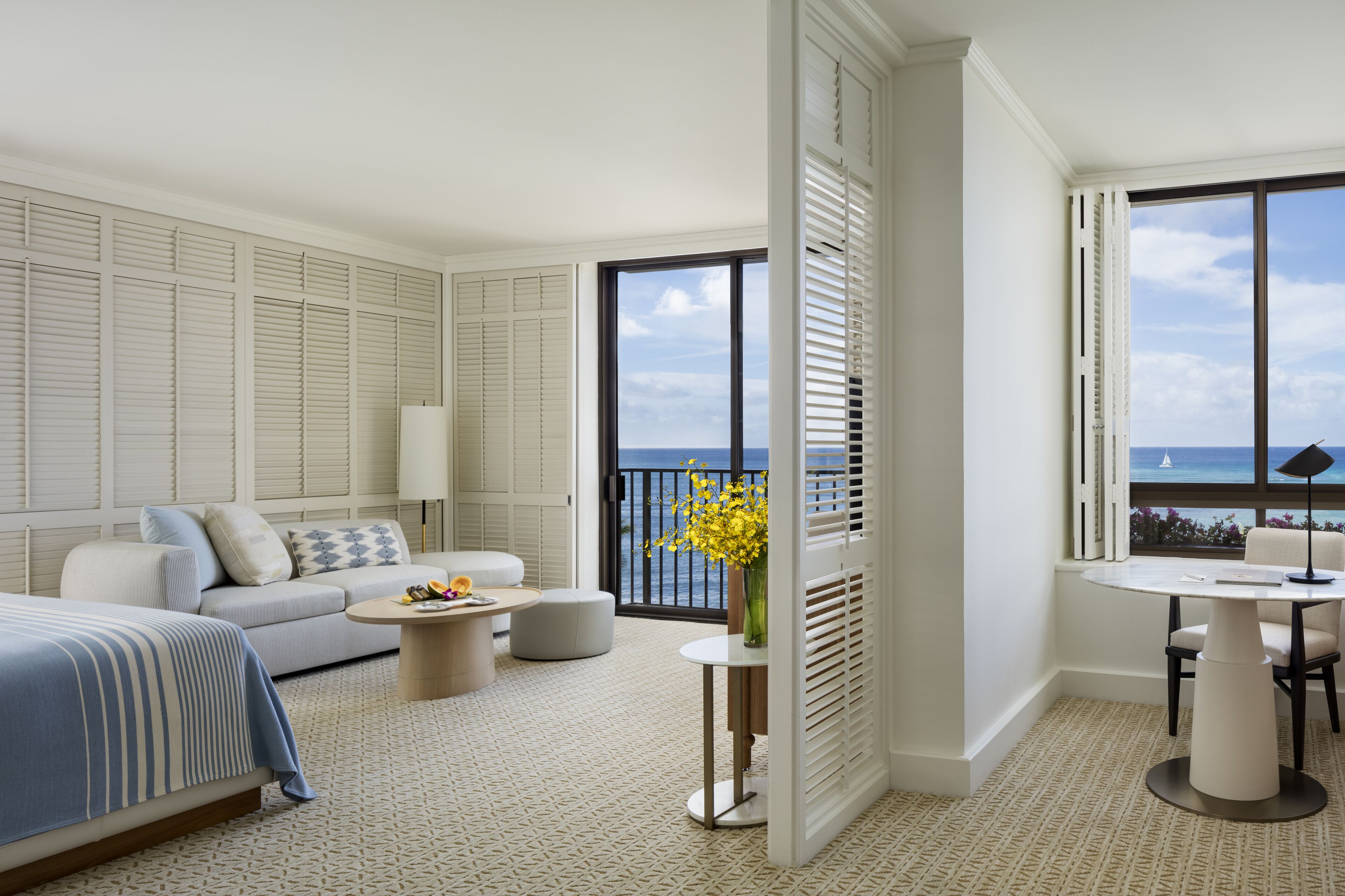 premium bedding, in-room safe, desk, laptop workspace