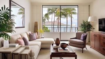 Executive Luxury Suite | Living area | 40-inch LCD TV with cable channels, TV