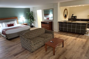 Suite, 1 King-Bett und Schlafsofa, Nichtraucher | Zimmersafe, Schreibtisch, laptopgeeigneter Arbeitsplatz