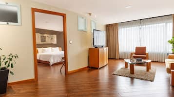 Suite superior | Ropa de cama de alta calidad y edredones de plumas