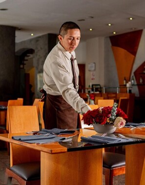 Restaurant - El Dorado Hotel (Cuenca)