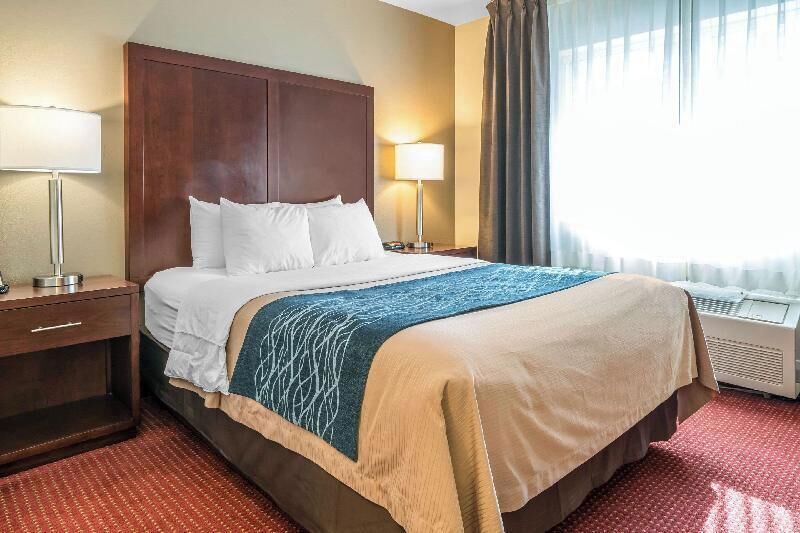 Pillowtop beds, desk, blackout drapes, iron/ironing board