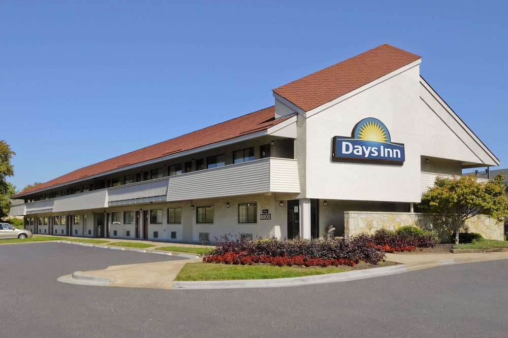 Days Inn by Wyndham Overland Park/Metcalf/Convention Center