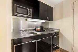 책상, 암막 커튼, 다리미/다리미판, 무료 WiFi