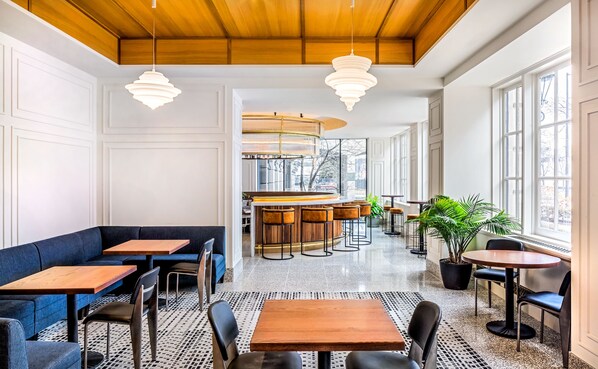 Cocktail bar - Hotel St. Regis (Detroit)