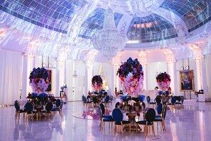 Banquet hall - Hotel Le Negresco (Nice)