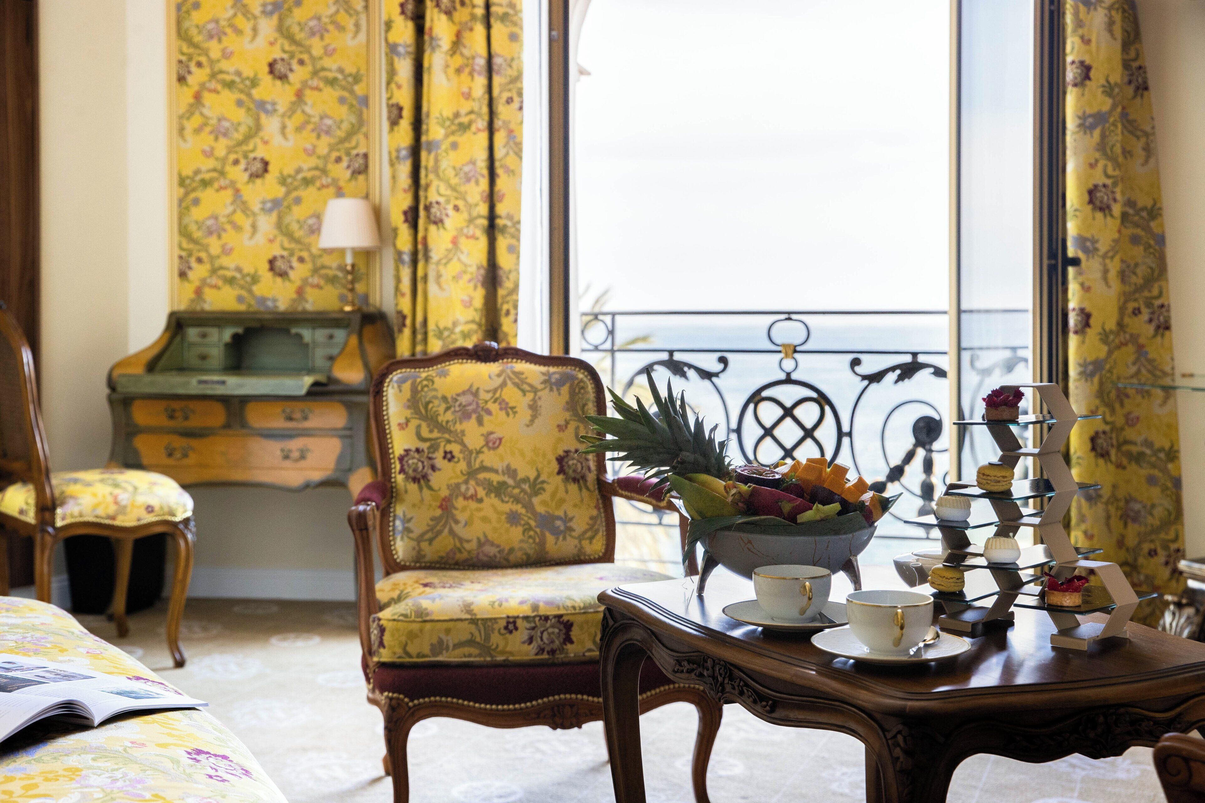 1 bedroom, egyptian cotton sheets, premium bedding, minibar