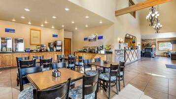 Petit déjeuner continental compris