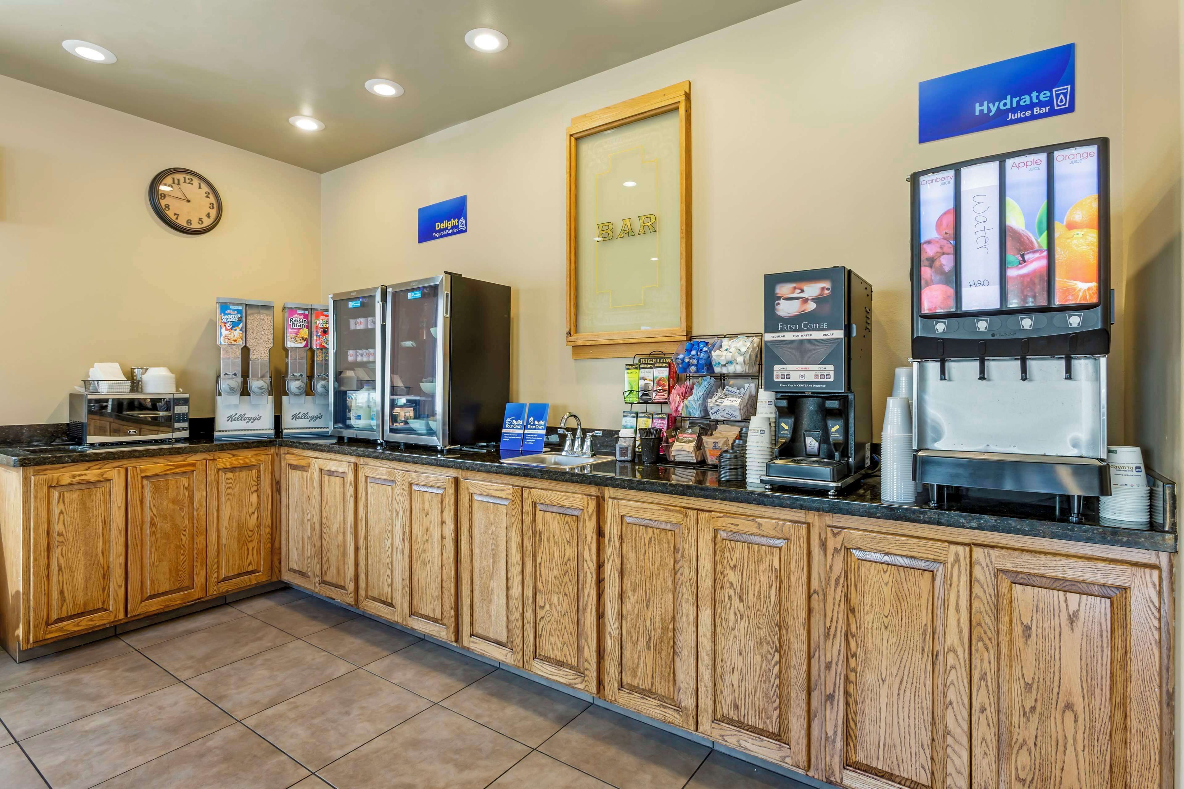 Free continental breakfast