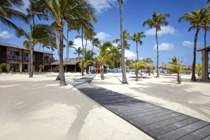 Exterior - Manchebo Beach Resort and Spa (Oranjestad)