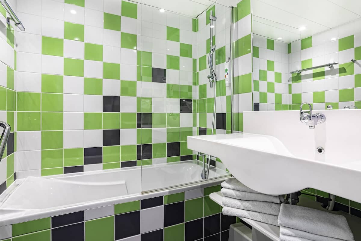 高級寢具、書桌、遮光布/窗簾、隔音