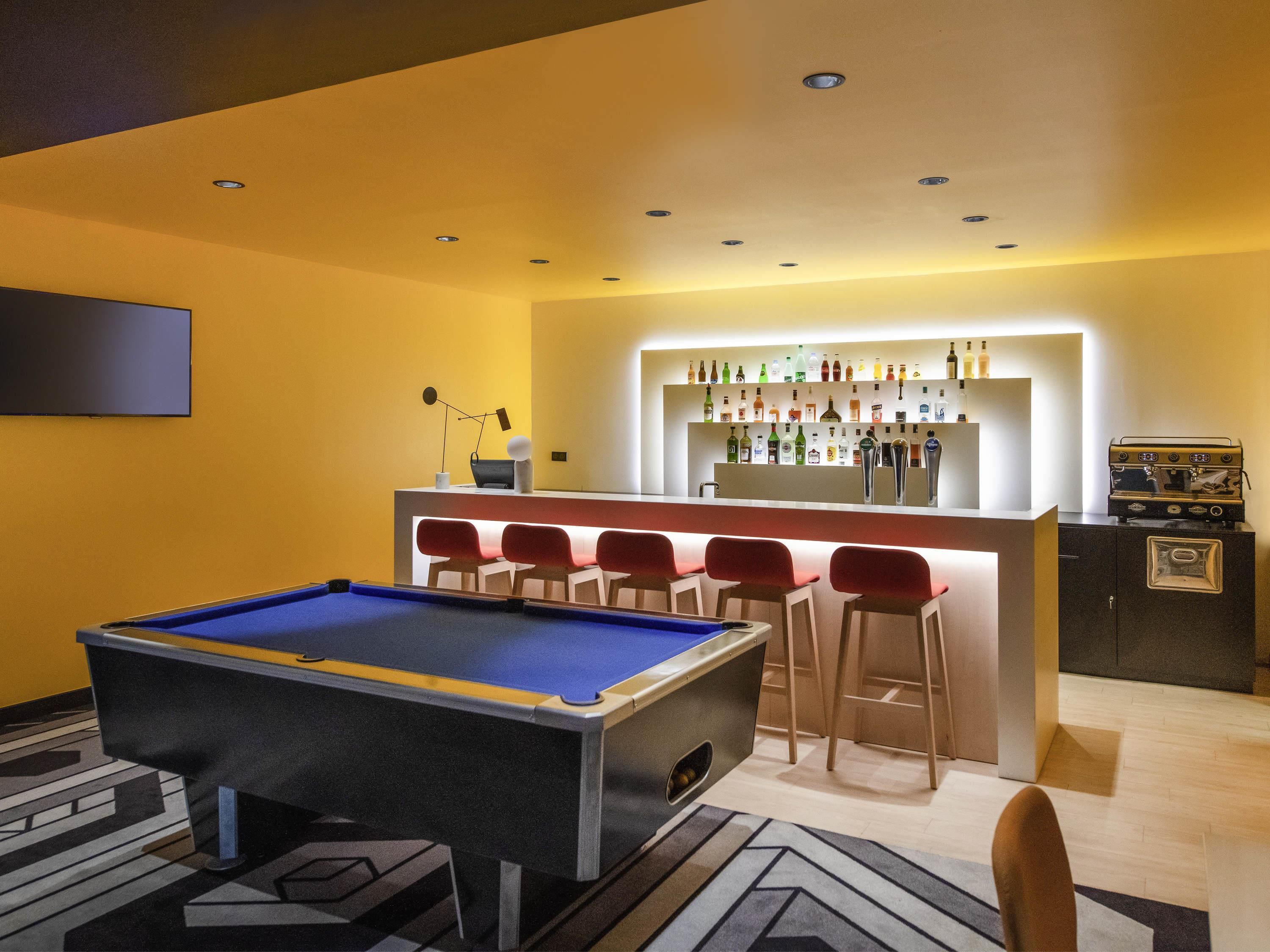 Bar (en la propiedad)