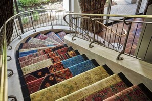 Lobby - Graduate by Hilton Ann Arbor (Ann Arbor)