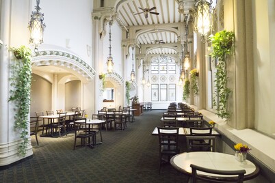 The Marlborough Hotel