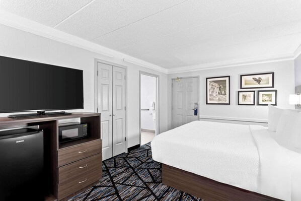 Chambre Standard, 1 très grand lit, accessible aux personnes à mobilité réduite, non-fumeurs | Literie de qualité supérieure, bureau