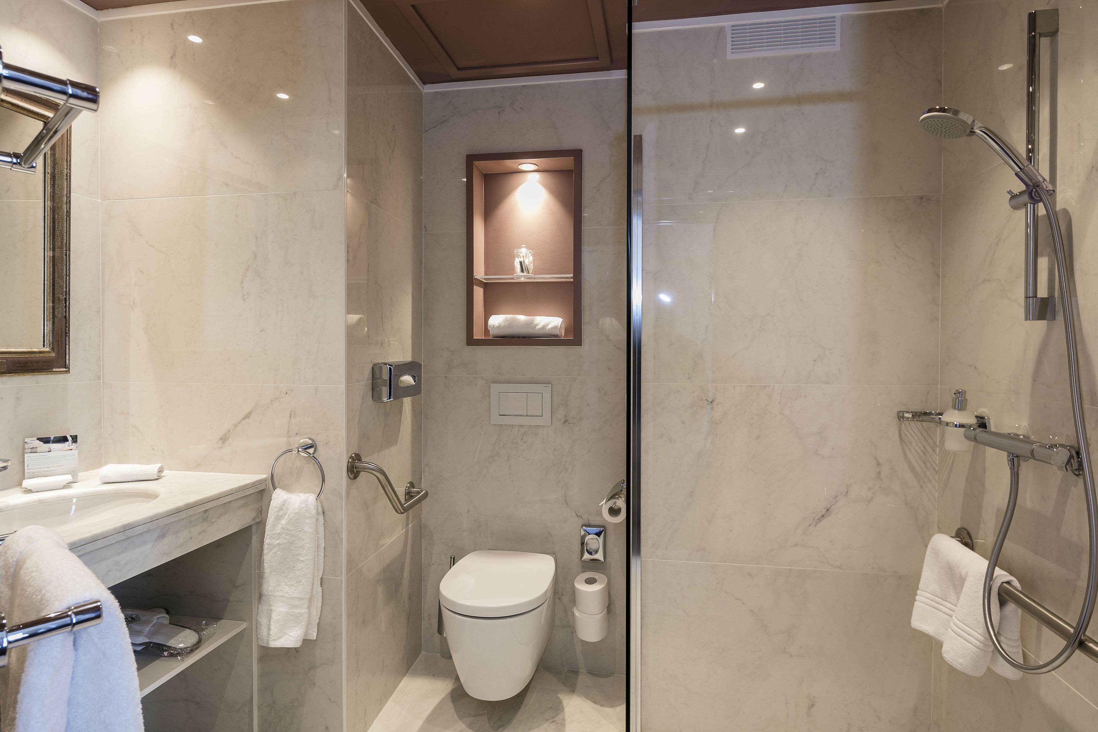 superior room (free wine tasting) | bathroom | designer toiletries, hair dryer, towels, soap