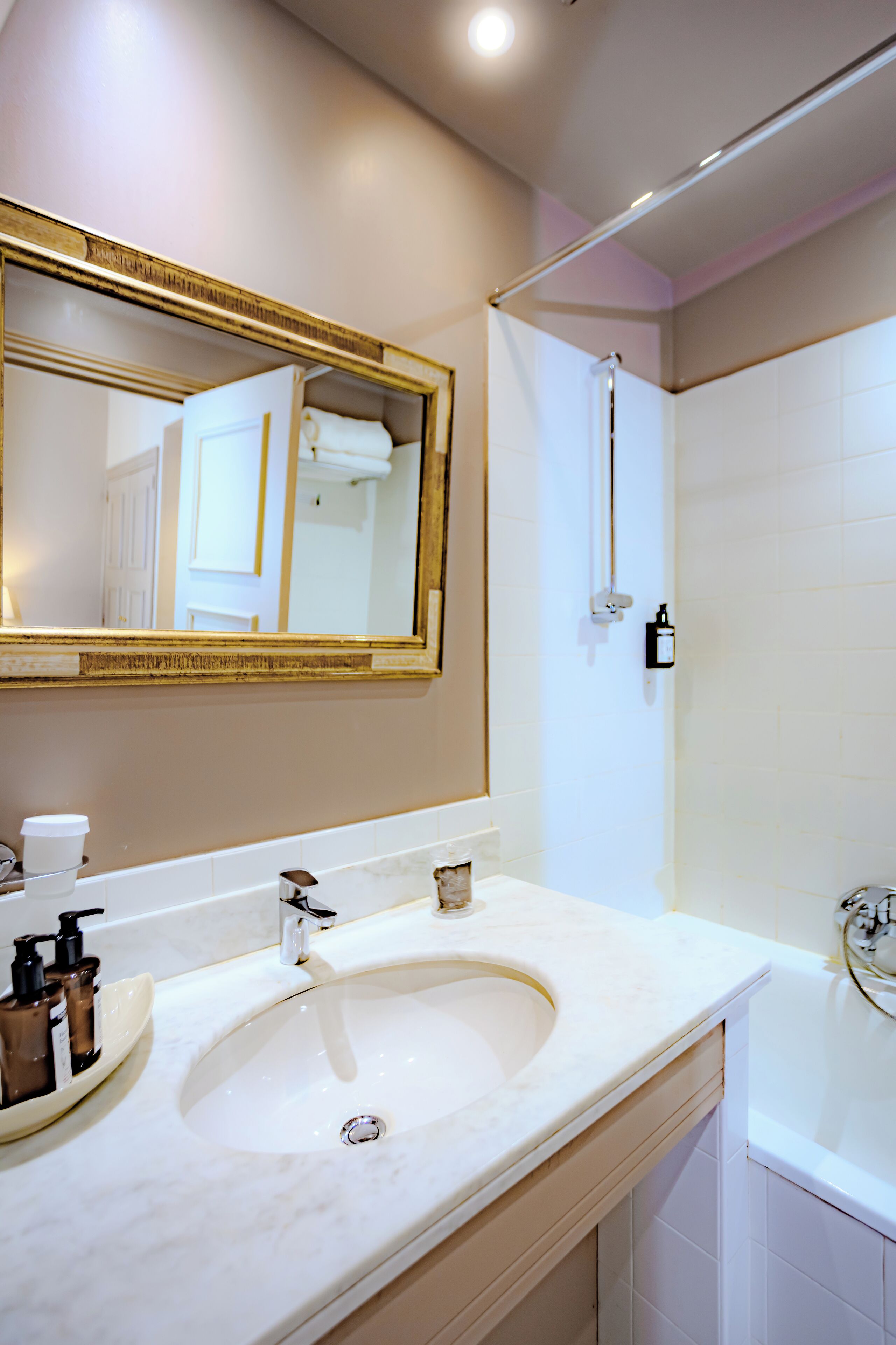 superior room (free wine tasting) | bathroom | designer toiletries, hair dryer, towels, soap